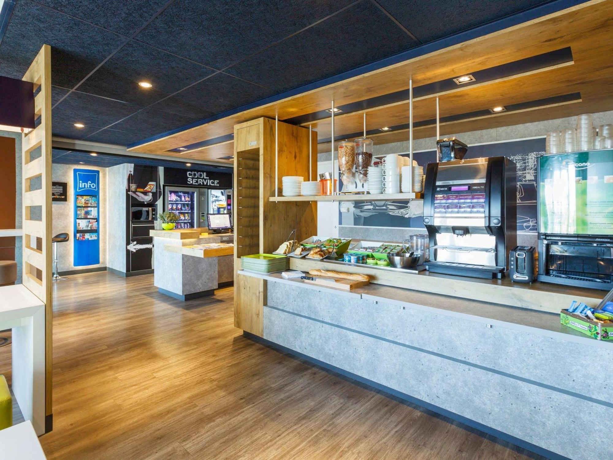 Ibis Budget Les Sables D'Olonne Exterior photo