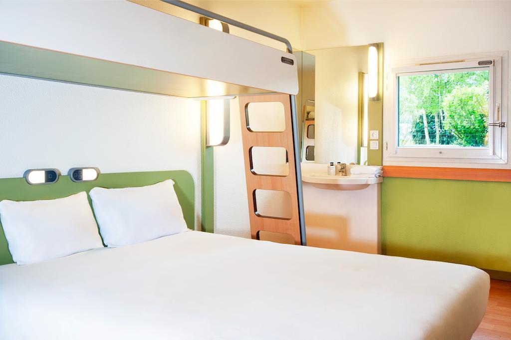 Ibis Budget Les Sables D'Olonne Room photo